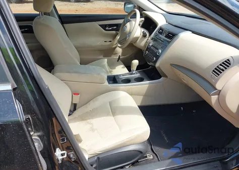 2015 Nissan Altima 2.5 S from USA, damaged, VIN 1N4AL3AP5FC117174